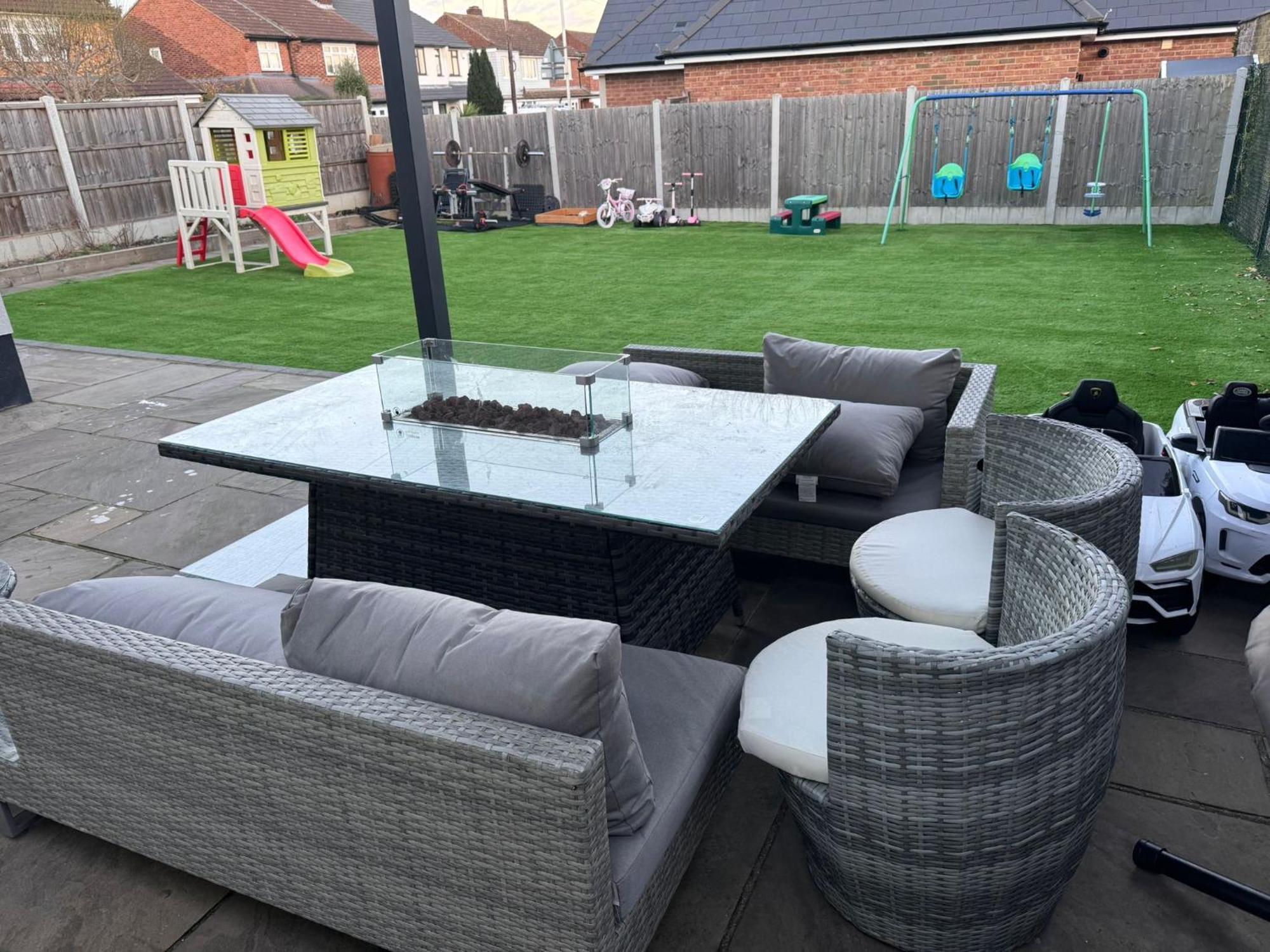 Deluxe Spacious King Size Room Hornchurch Exterior photo